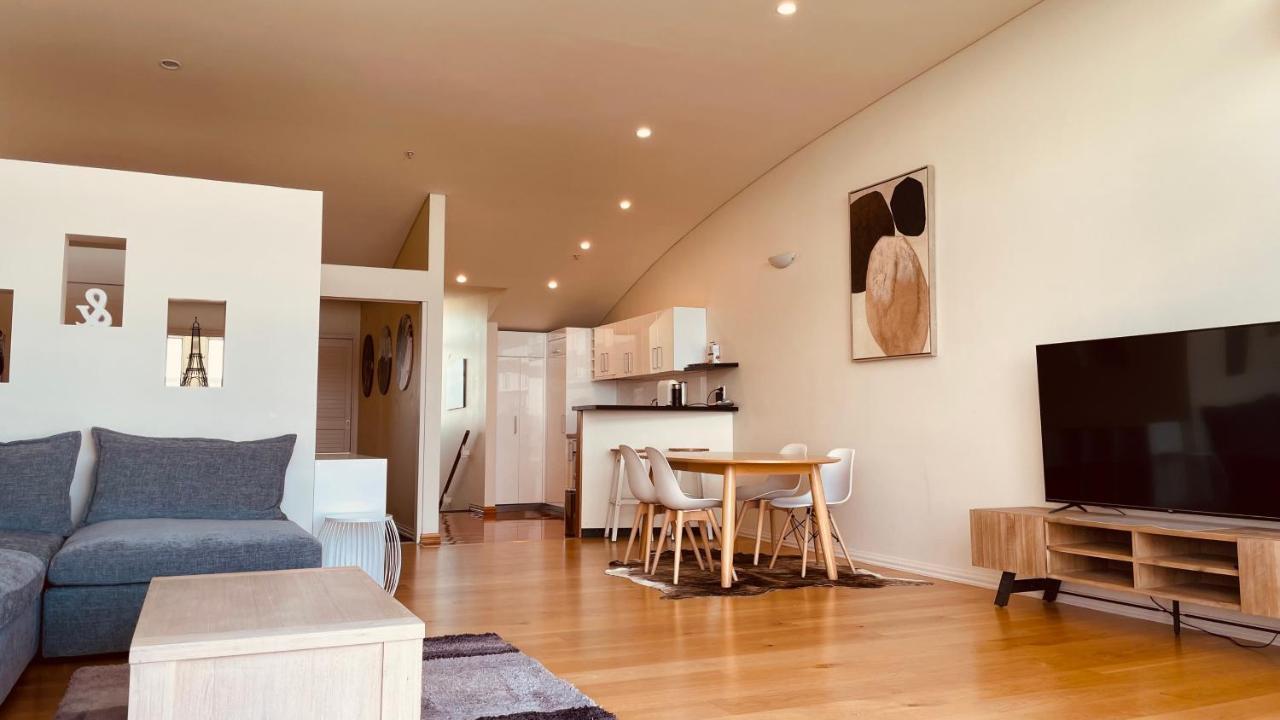New Waterfront Penthouse On Princes Wharf With Harbor View! The Heart Of Auckland City! Free Parking! Buitenkant foto
