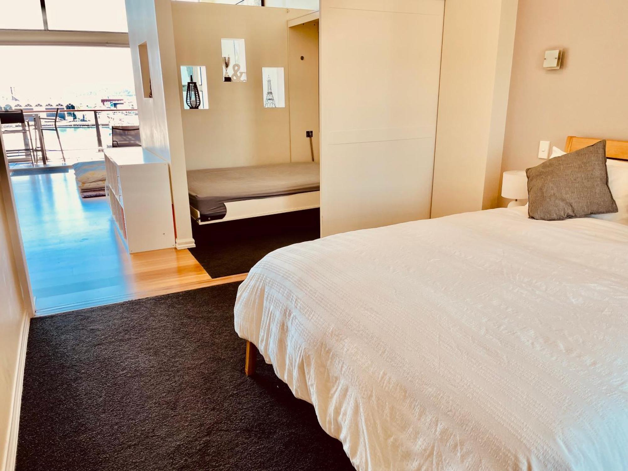 New Waterfront Penthouse On Princes Wharf With Harbor View! The Heart Of Auckland City! Free Parking! Buitenkant foto